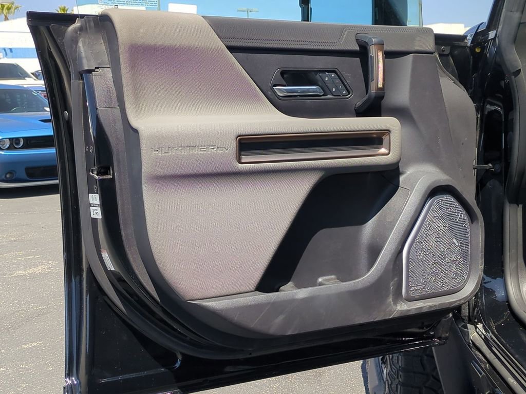 Used 2025 GMC Hummer EV 3X w/ Extreme Off-Road Package AWD/4WD image 25