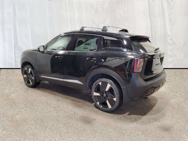 Used 2025 Nissan Kicks SR AWD/4WD image 2
