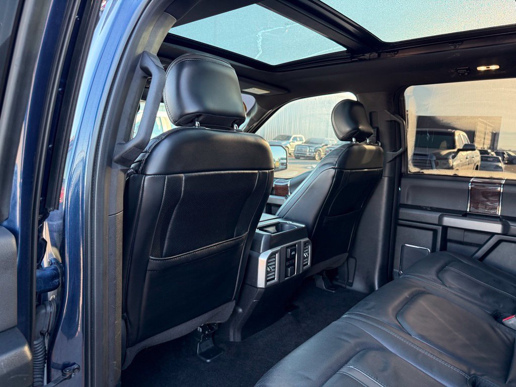 Used 2016 Ford F150 Platinum w/ Equipment Group 701A Luxury AWD/4WD image 13