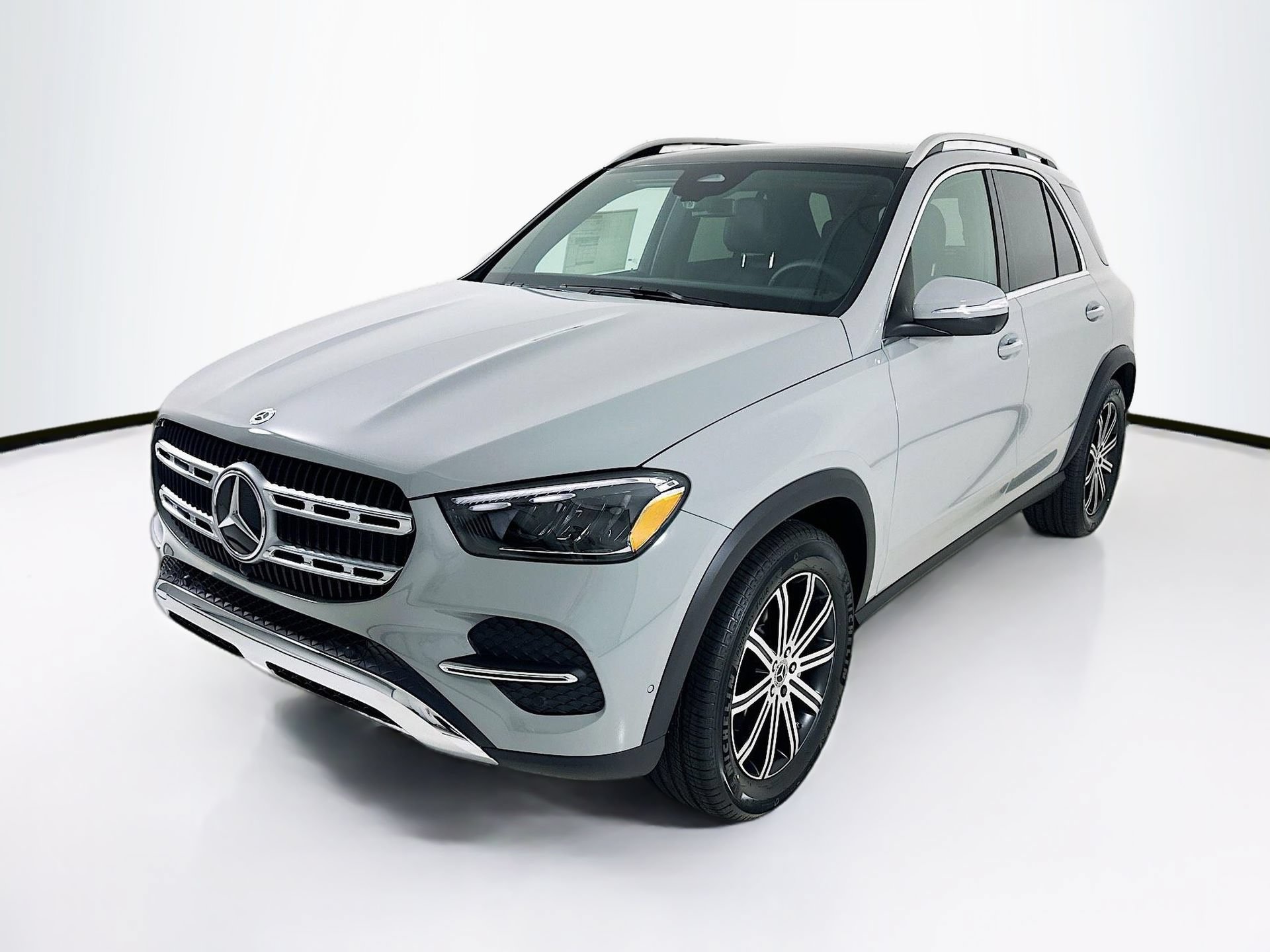 New 2026 Mercedes-Benz GLE 350 4MATIC image 3