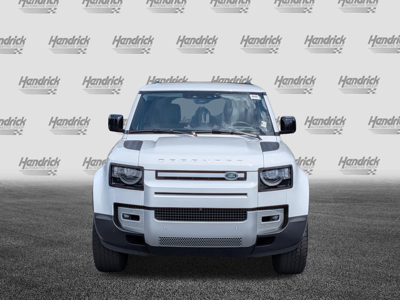 Used 2024 Land Rover Defender 110 S AWD/4WD image 3