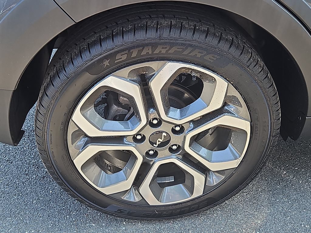 Certified 2022 Kia Soul X-Line FWD image 8