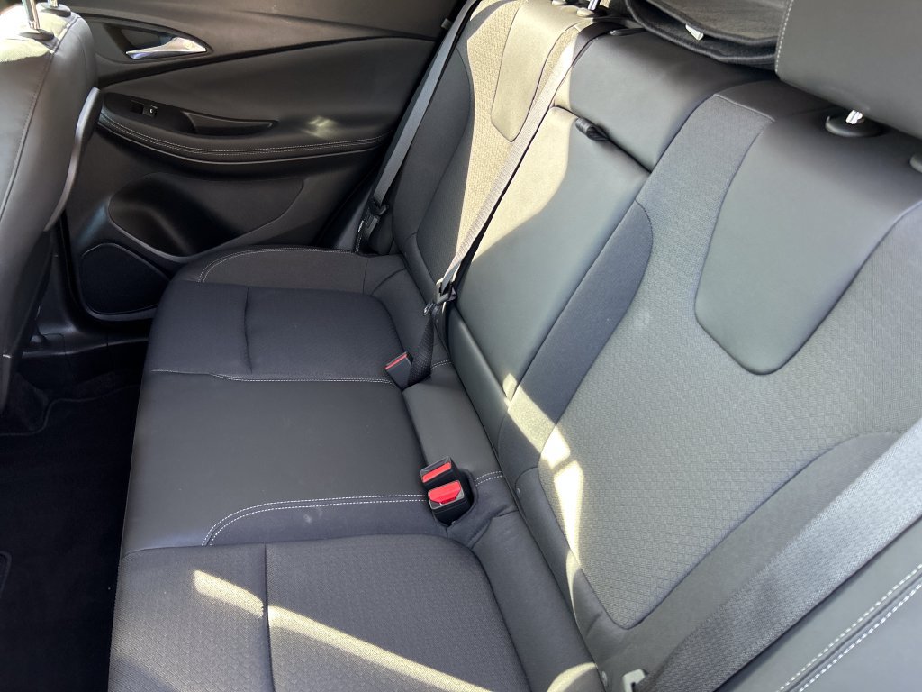 Used 2024 Buick Encore GX Preferred w/ Comfort Package FWD image 12