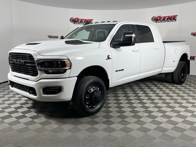 Used 2024 RAM 3500 Laramie w/ Night Edition image 5