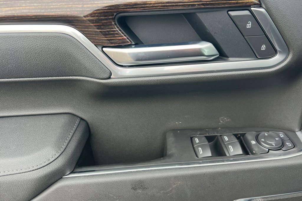New 2026 GMC Sierra 1500 SLE w/ X31 Off-Road Package image 8