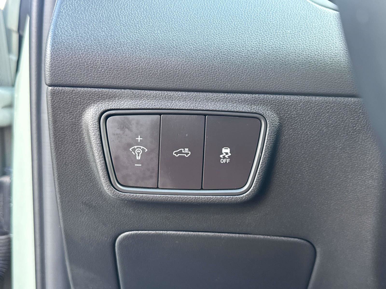 Used 2023 Hyundai Santa Cruz Limited image 20