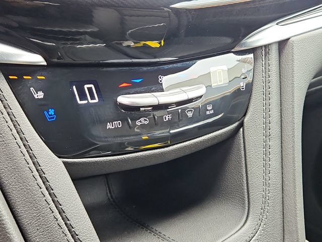 Used 2025 Cadillac XT6 Sport w/ Platinum Package AWD/4WD image 28