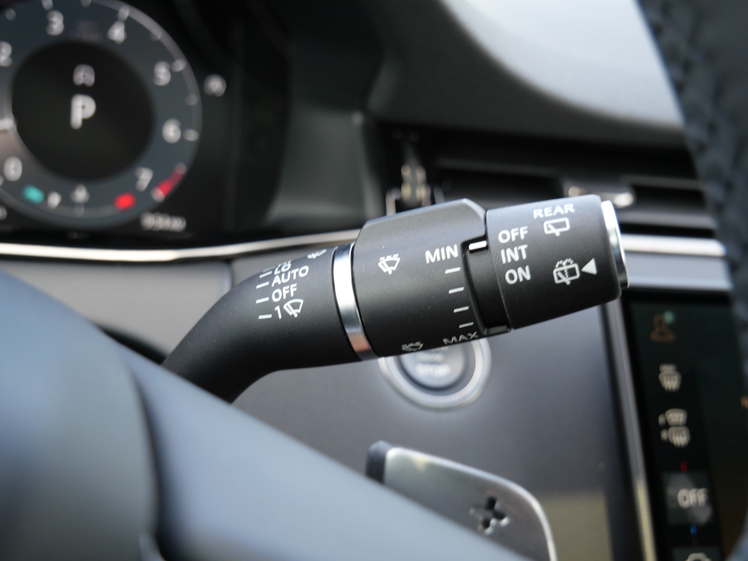 Used 2026 Land Rover Range Rover Evoque S AWD/4WD image 28