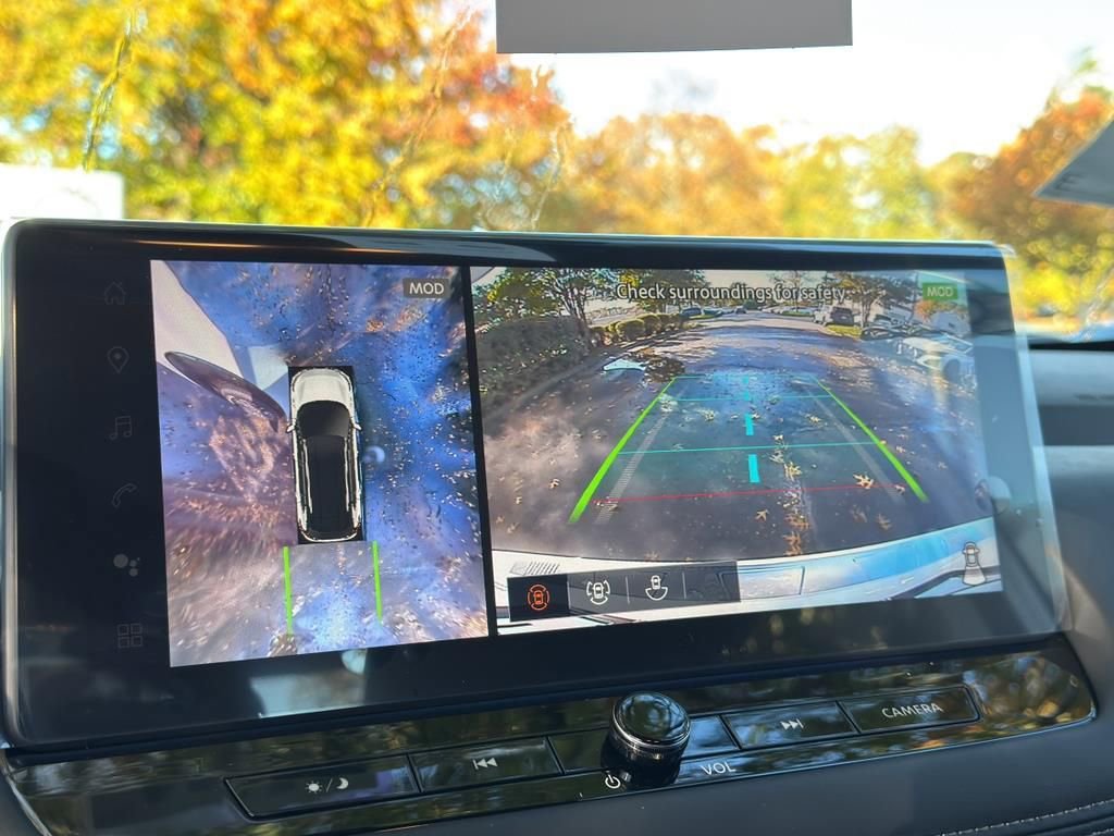 New 2026 Nissan Rogue Platinum image 26