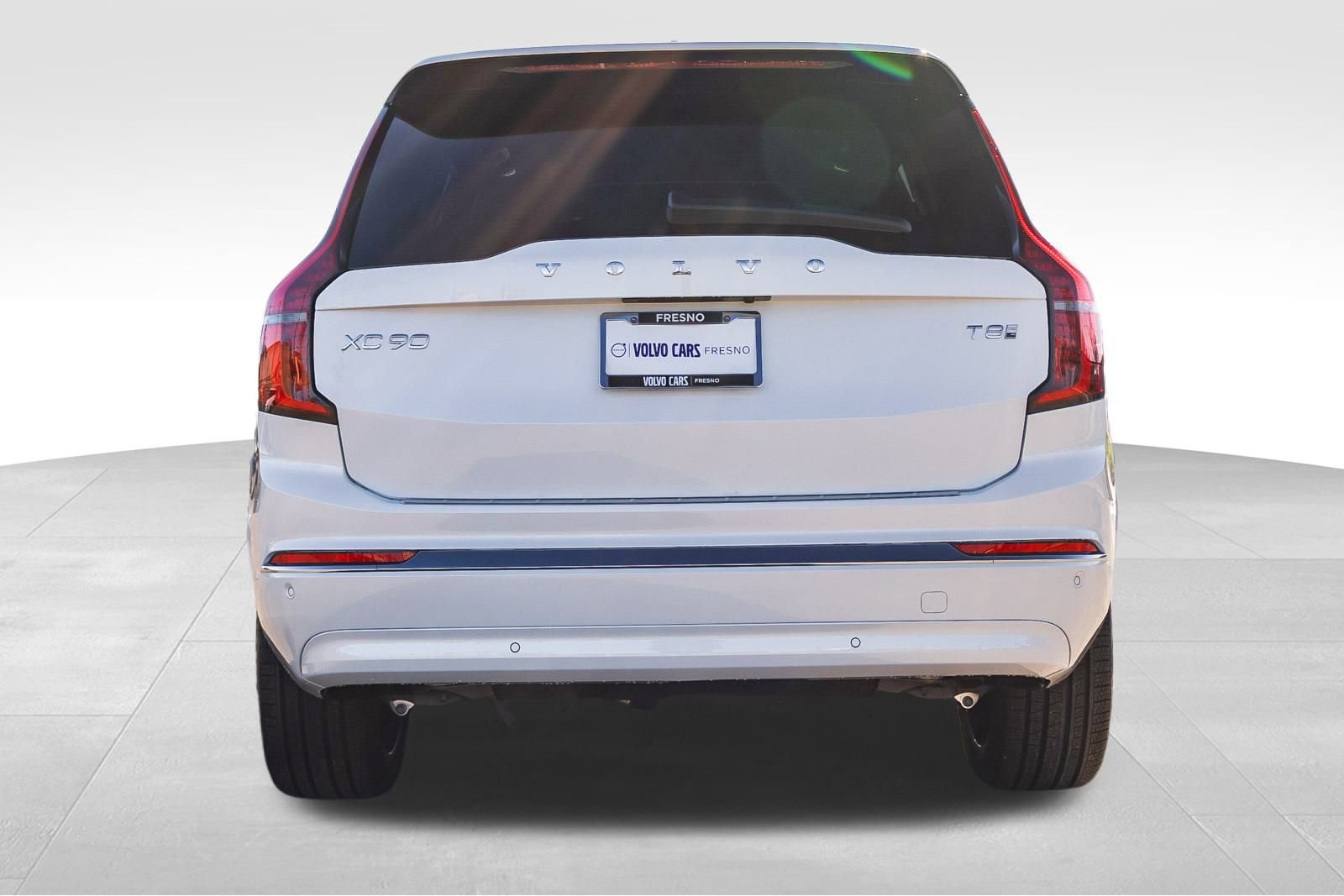 New 2026 Volvo XC90 T8 Plus w/ Protection Package Premier image 5