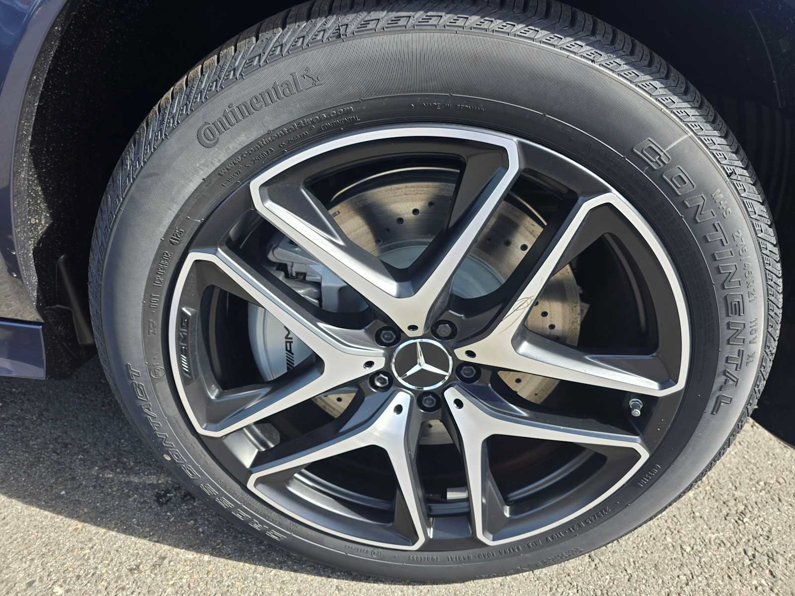 New 2026 Mercedes-Benz GLE 53 AMG 4MATIC Coupe image 9
