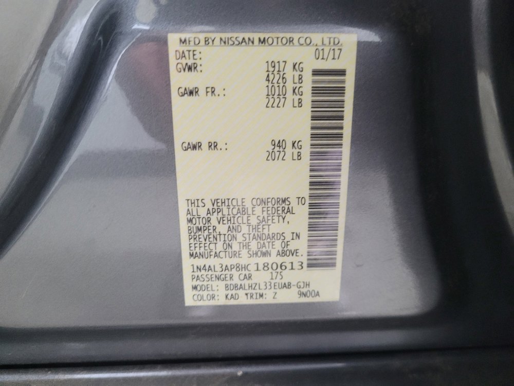 Used 2017 Nissan Altima 2.5 SR w/ Midnight Edition Package FWD image 33