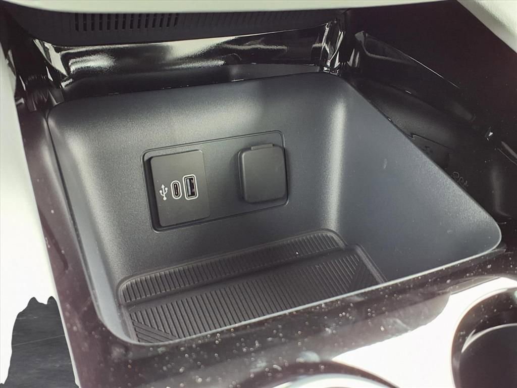 New 2026 Ford Explorer Platinum w/ LUX Leather Package image 10