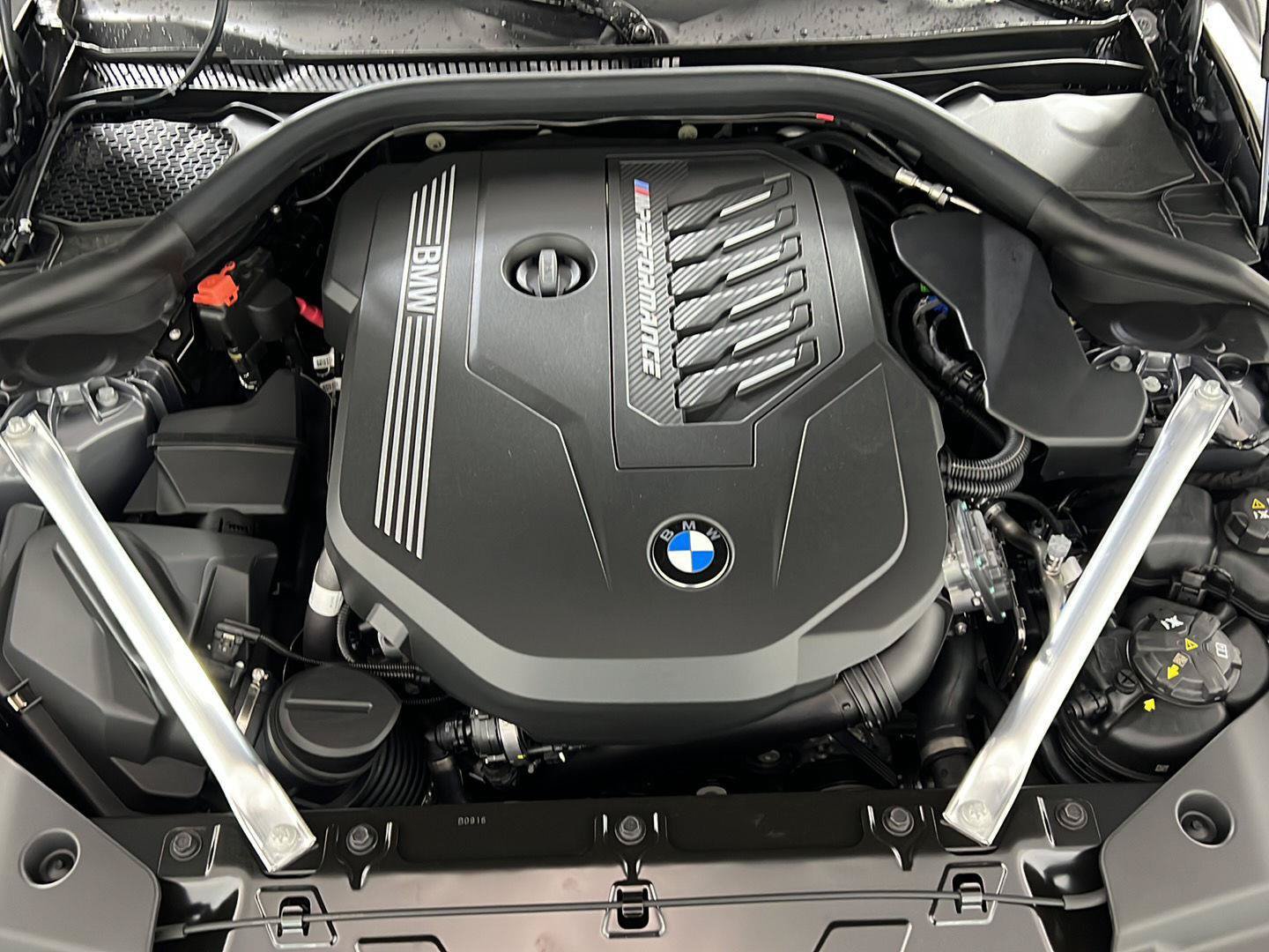New 2026 BMW Z4 M40i w/ Premium Package RWD image 14