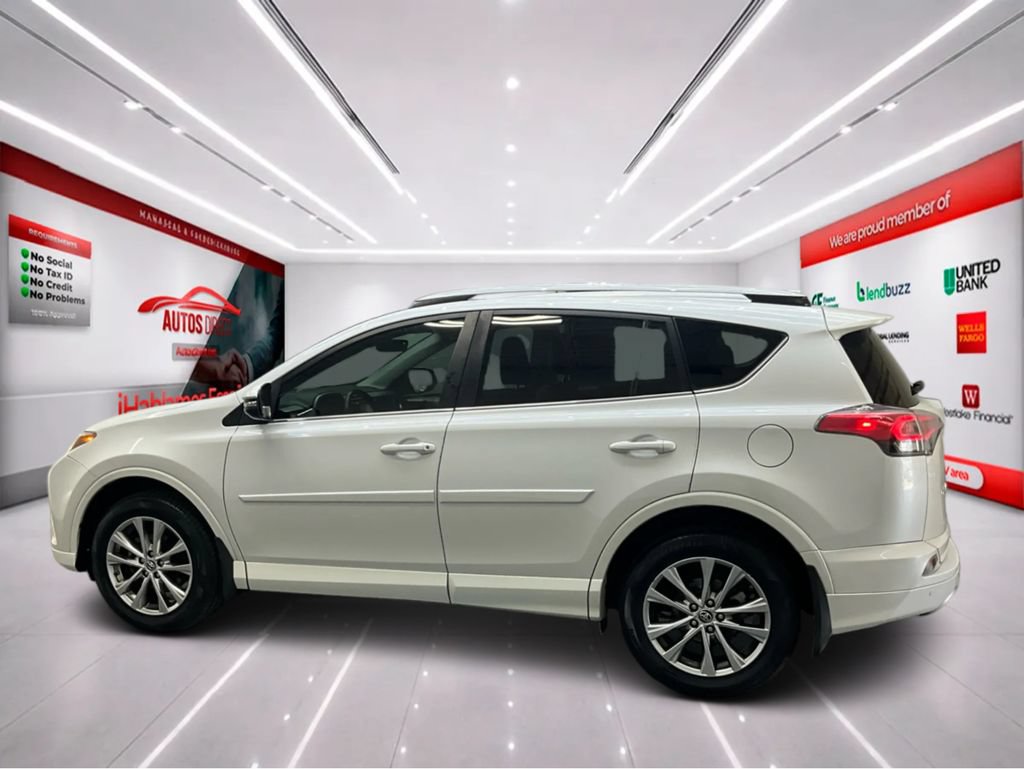 Used 2018 Toyota RAV4 Platinum FWD image 4