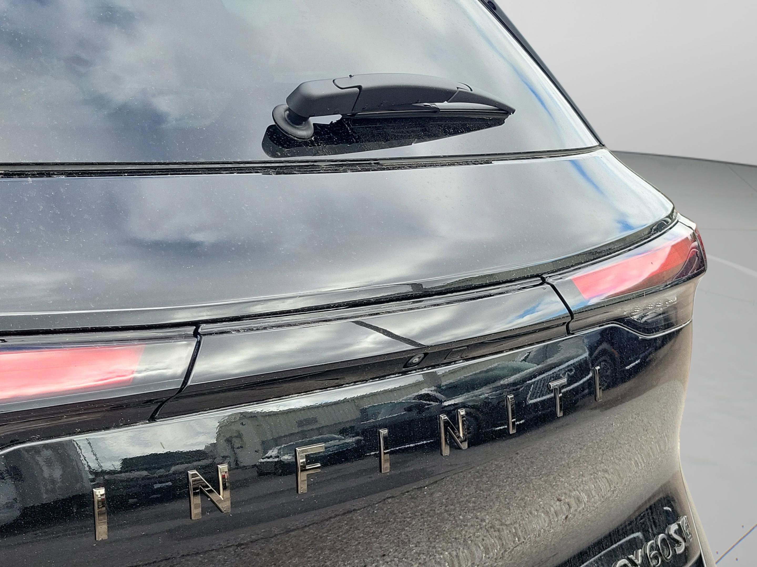 New 2026 INFINITI QX60 Sport w/ Dark Cargo Package image 28