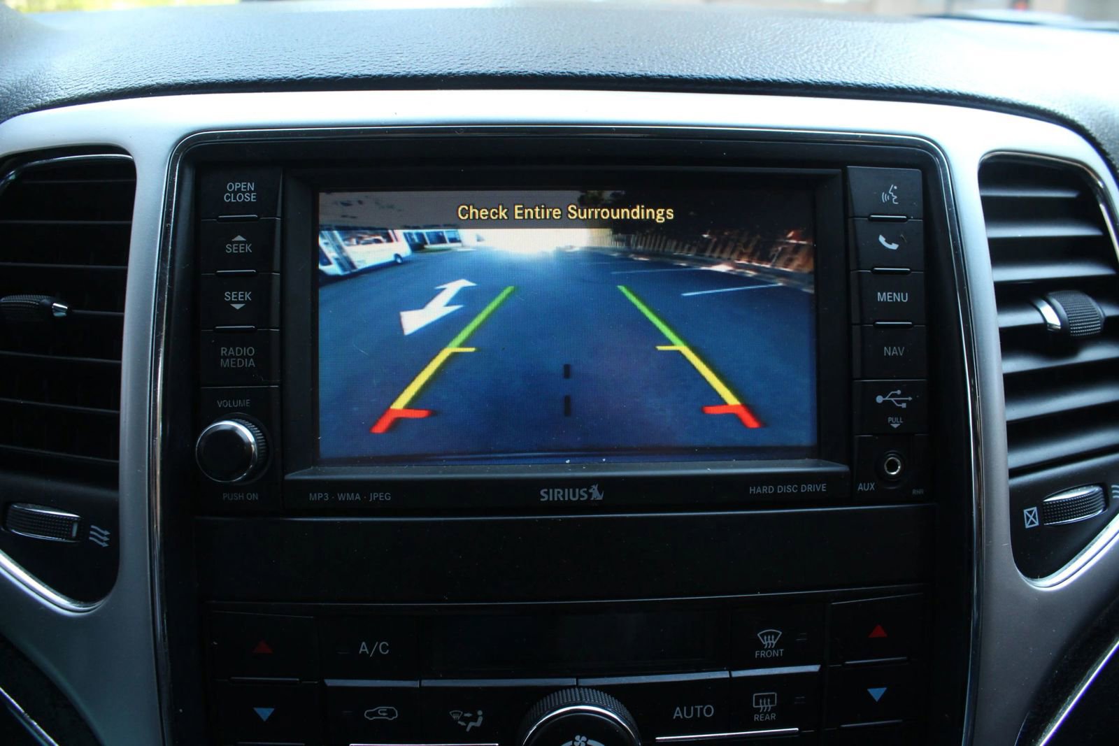 Used 2012 Jeep Grand Cherokee SRT8 AWD/4WD image 34