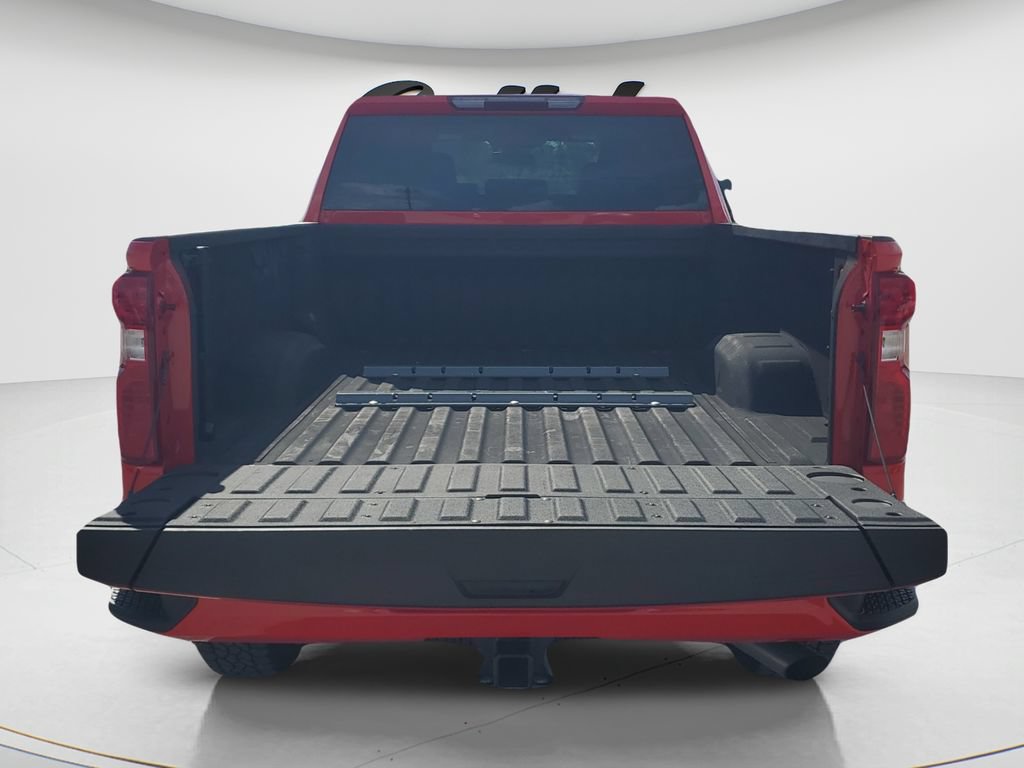 Used 2024 Chevrolet Silverado 2500 Custom w/ Custom Value Package AWD/4WD image 9
