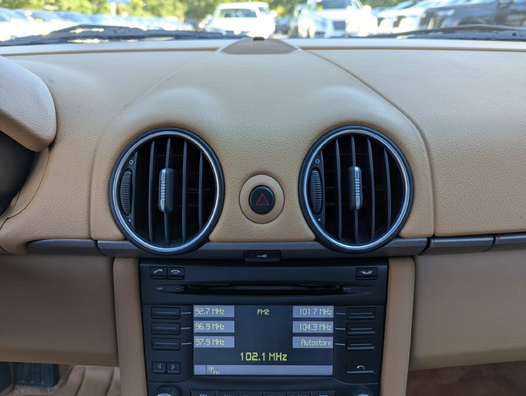 Used 2009 Porsche Boxster RWD image 22