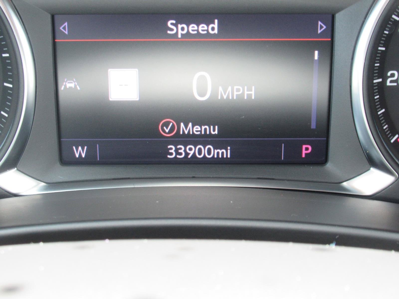 Used 2023 Chevrolet Equinox Premier FWD image 30