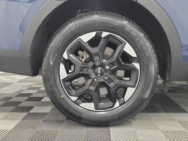 Used 2024 Kia Sorento S w/ Panoramic Sunroof Package FWD image 7