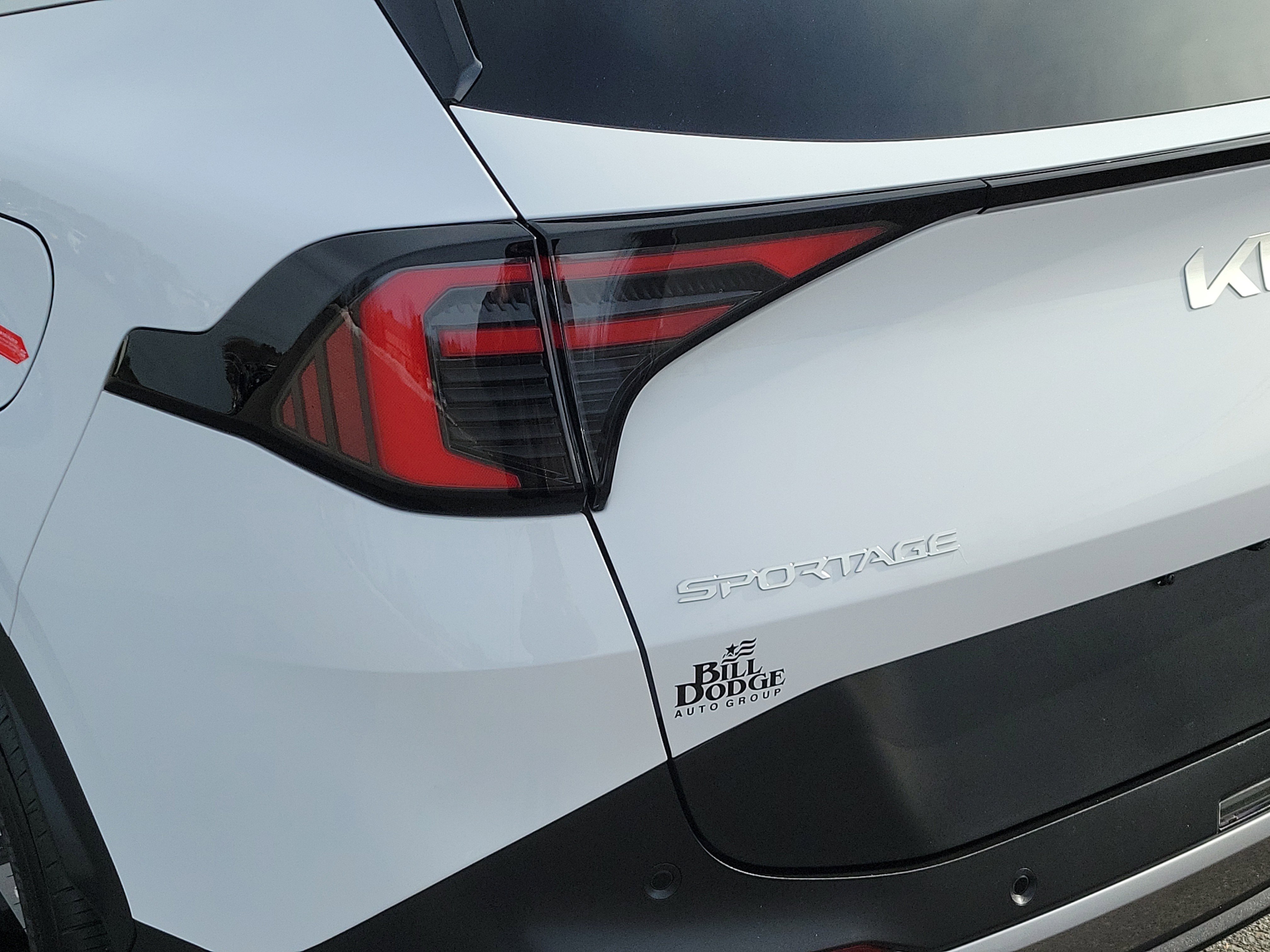 Used 2026 Kia Sportage LX w/ LX Convenience Package image 11