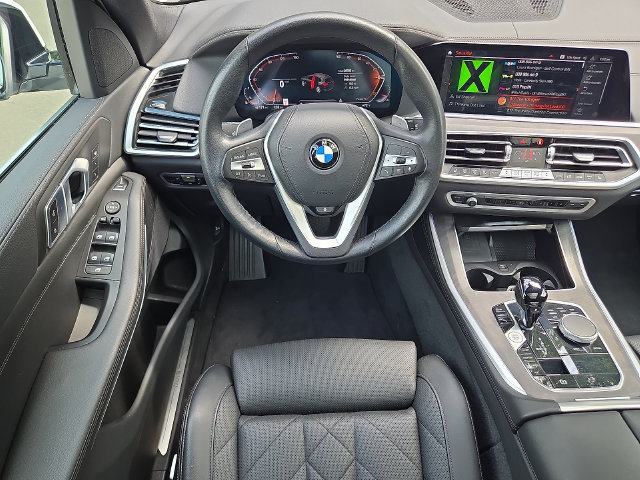 Used 2023 BMW X5 xDrive40i w/ Premium Package AWD/4WD image 11
