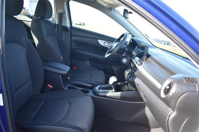 Used 2024 Kia Forte LXS image 12