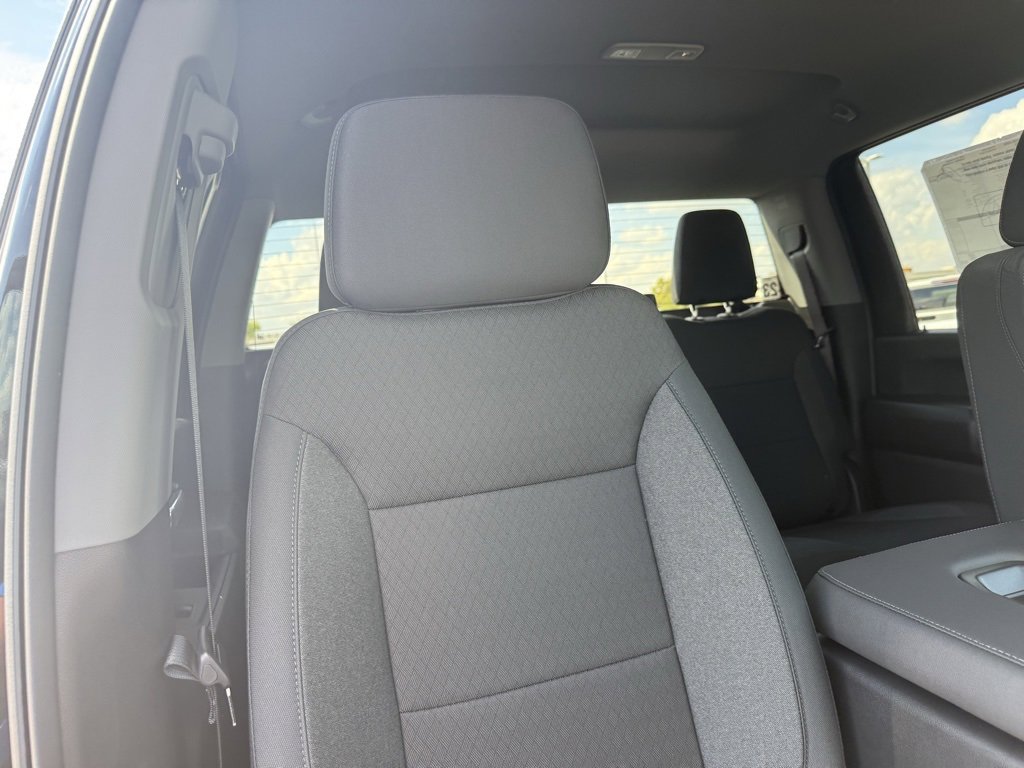 New 2026 Chevrolet Silverado 2500 Custom w/ Custom Value Package image 40