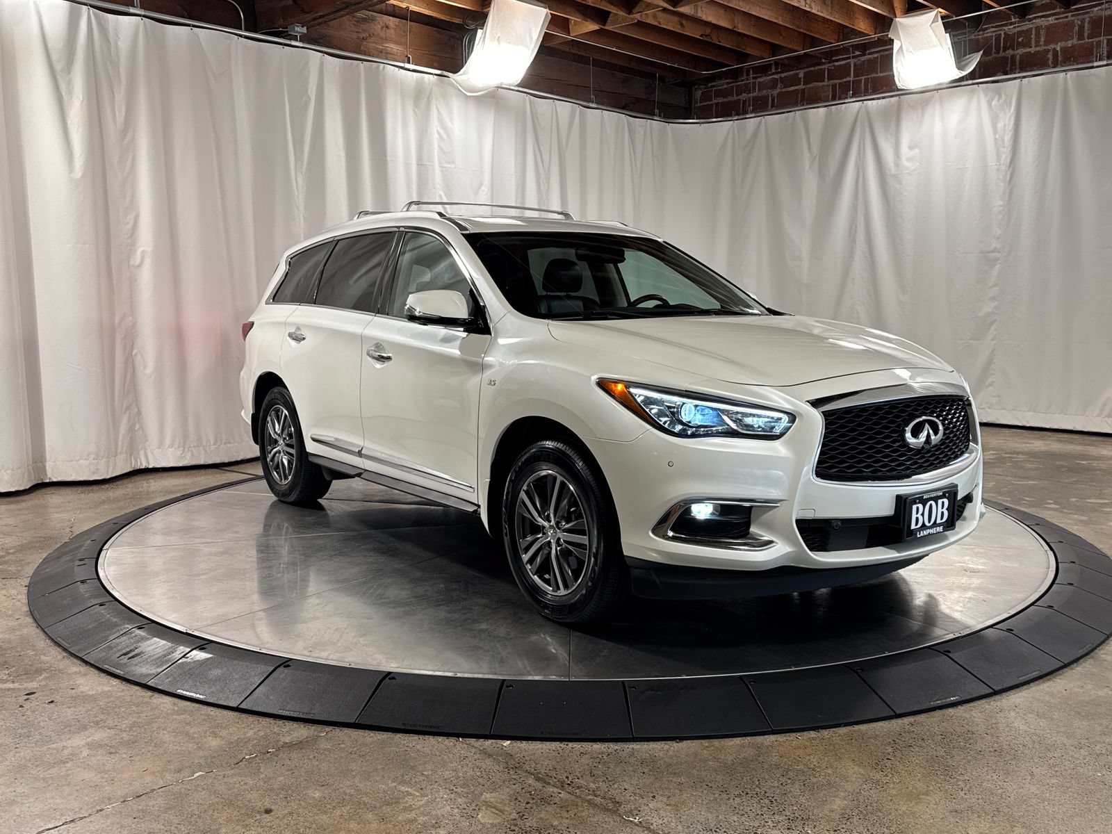 Used 2019 INFINITI QX60 Luxe w/ Essential Package AWD/4WD image 10