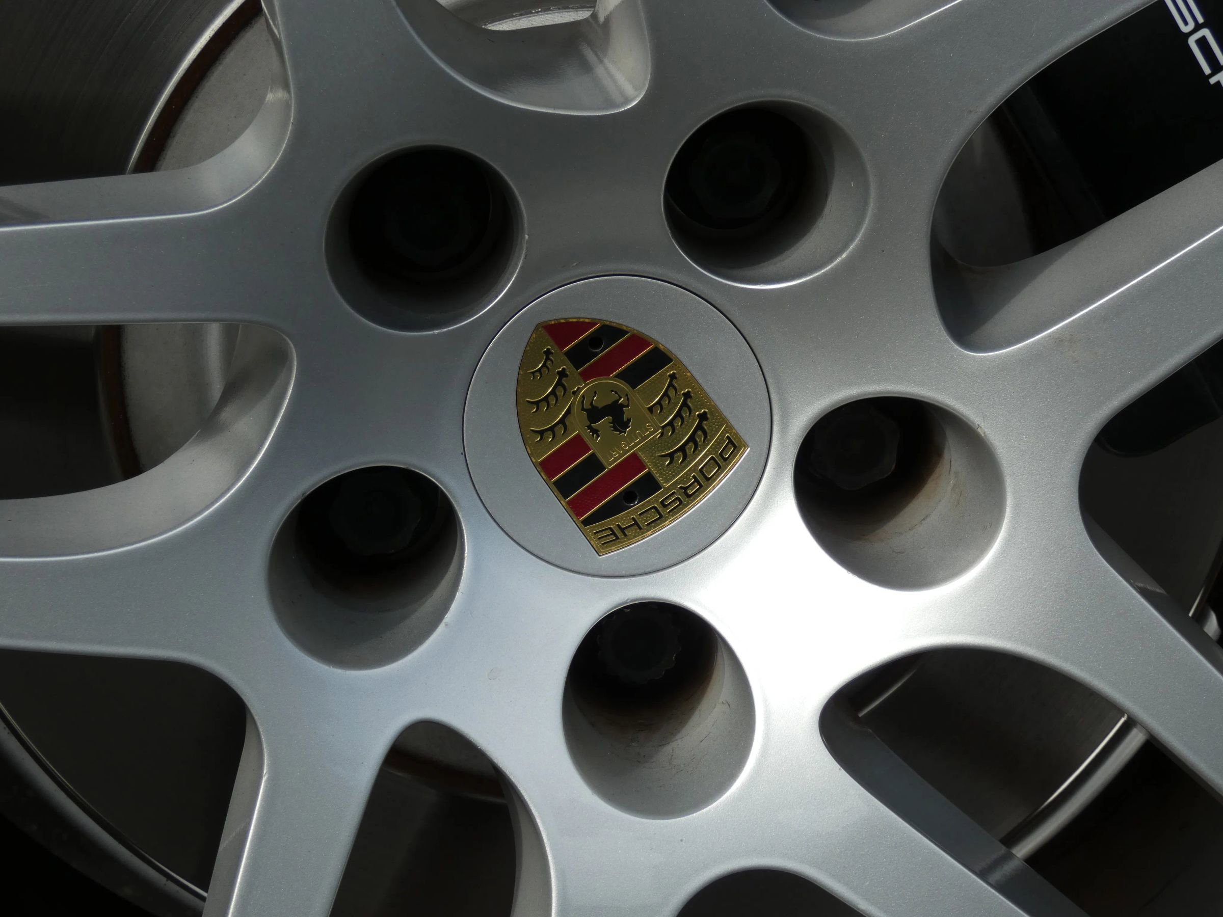 Used 2019 Porsche Macan image 21