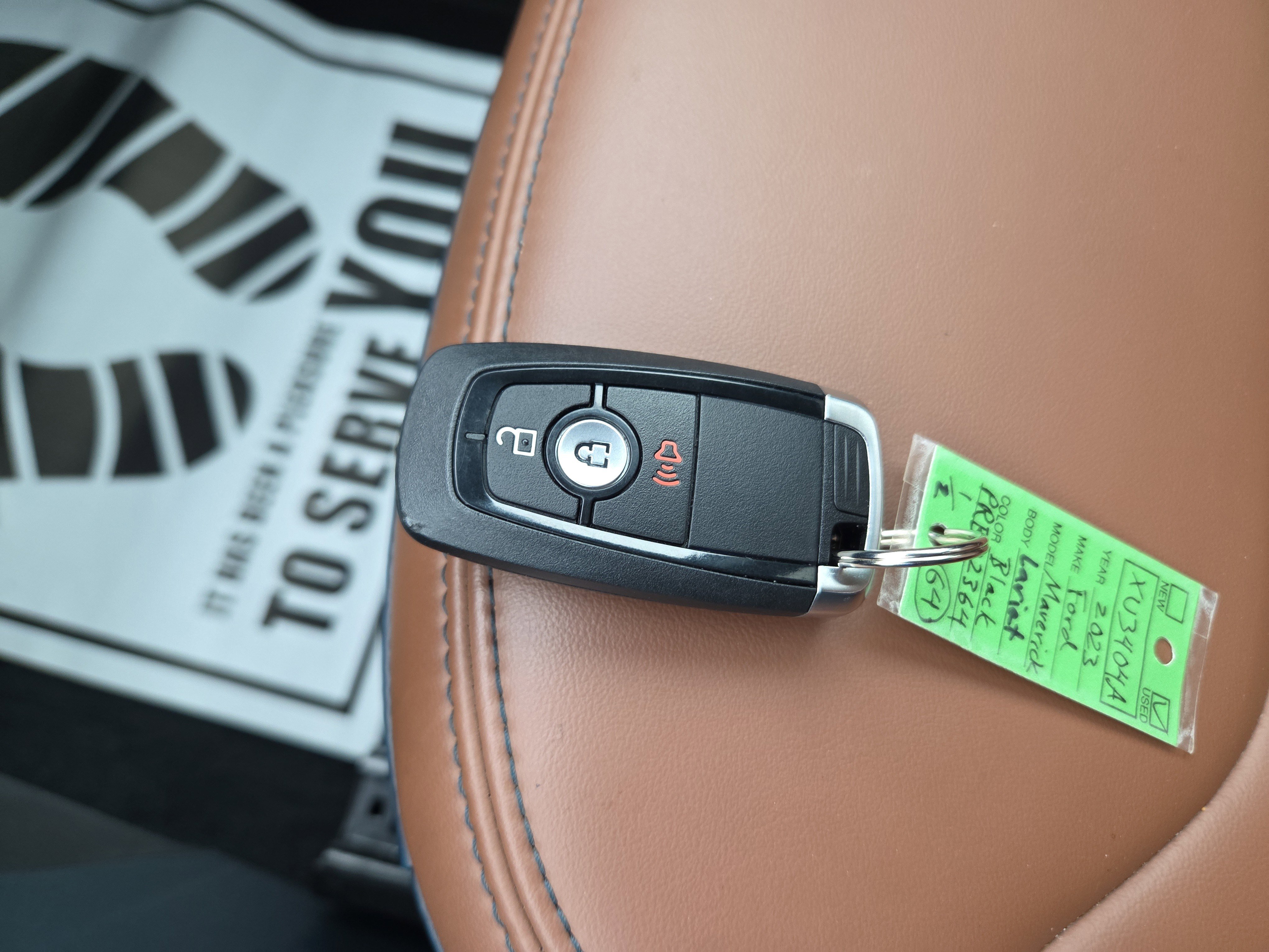 Used 2023 Ford Maverick Lariat w/ Equipment Group 500A Standard image 27