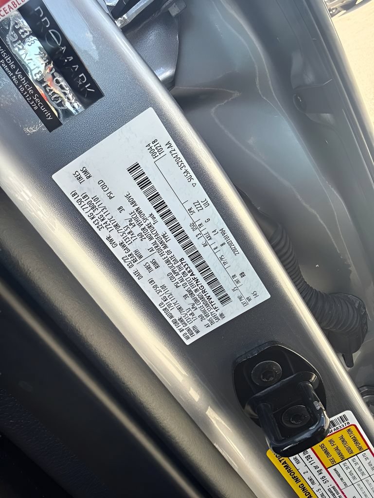 Used 2022 Ford F150 Raptor w/ Equipment Group 801A High AWD/4WD image 34