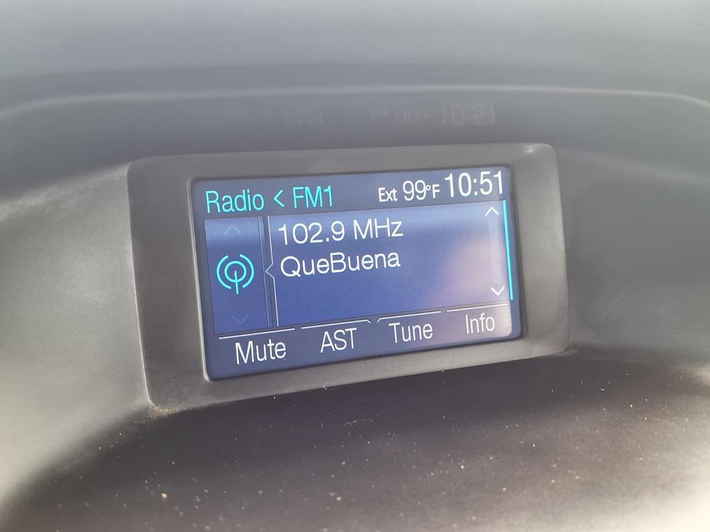 Used 2013 Ford Focus SE FWD image 27
