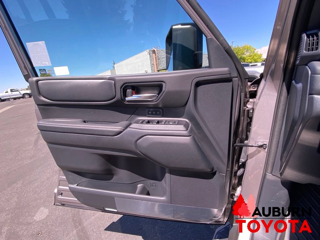 New 2027 Toyota Land Cruiser AWD/4WD image 32