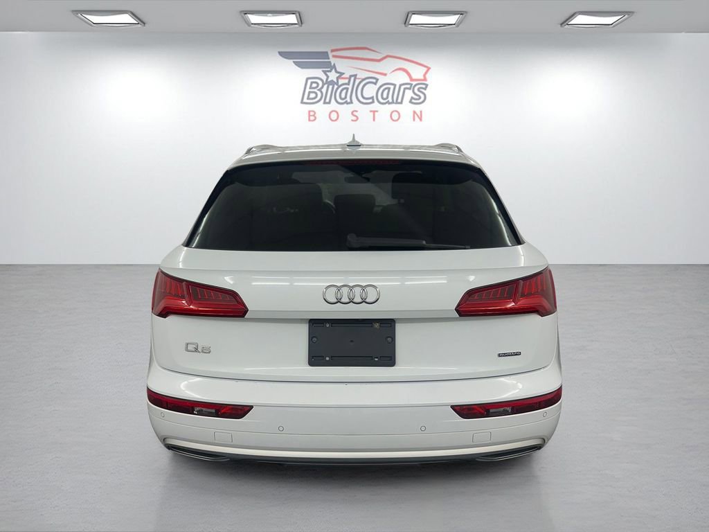 Used 2019 Audi Q5 2.0T Premium Plus w/ Premium Plus Package AWD/4WD image 5