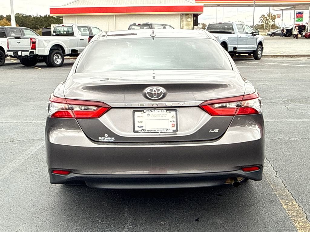 Used 2023 Toyota Camry LE image 4