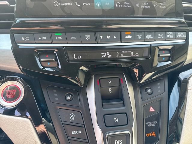 New 2026 Honda Odyssey Touring image 15