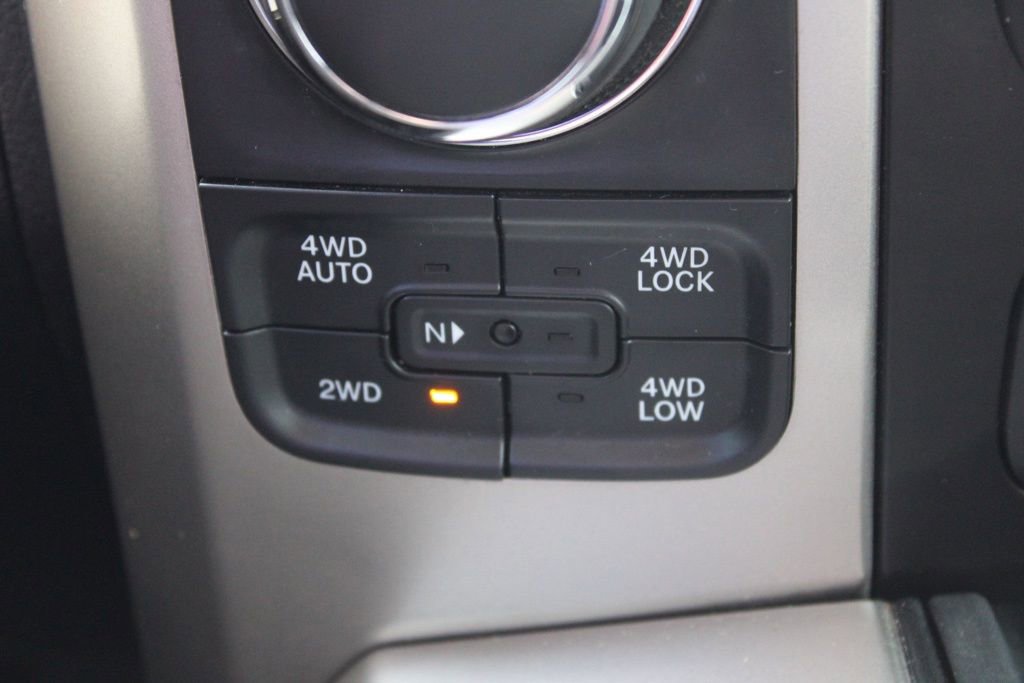 Used 2018 RAM 1500 Big Horn image 32