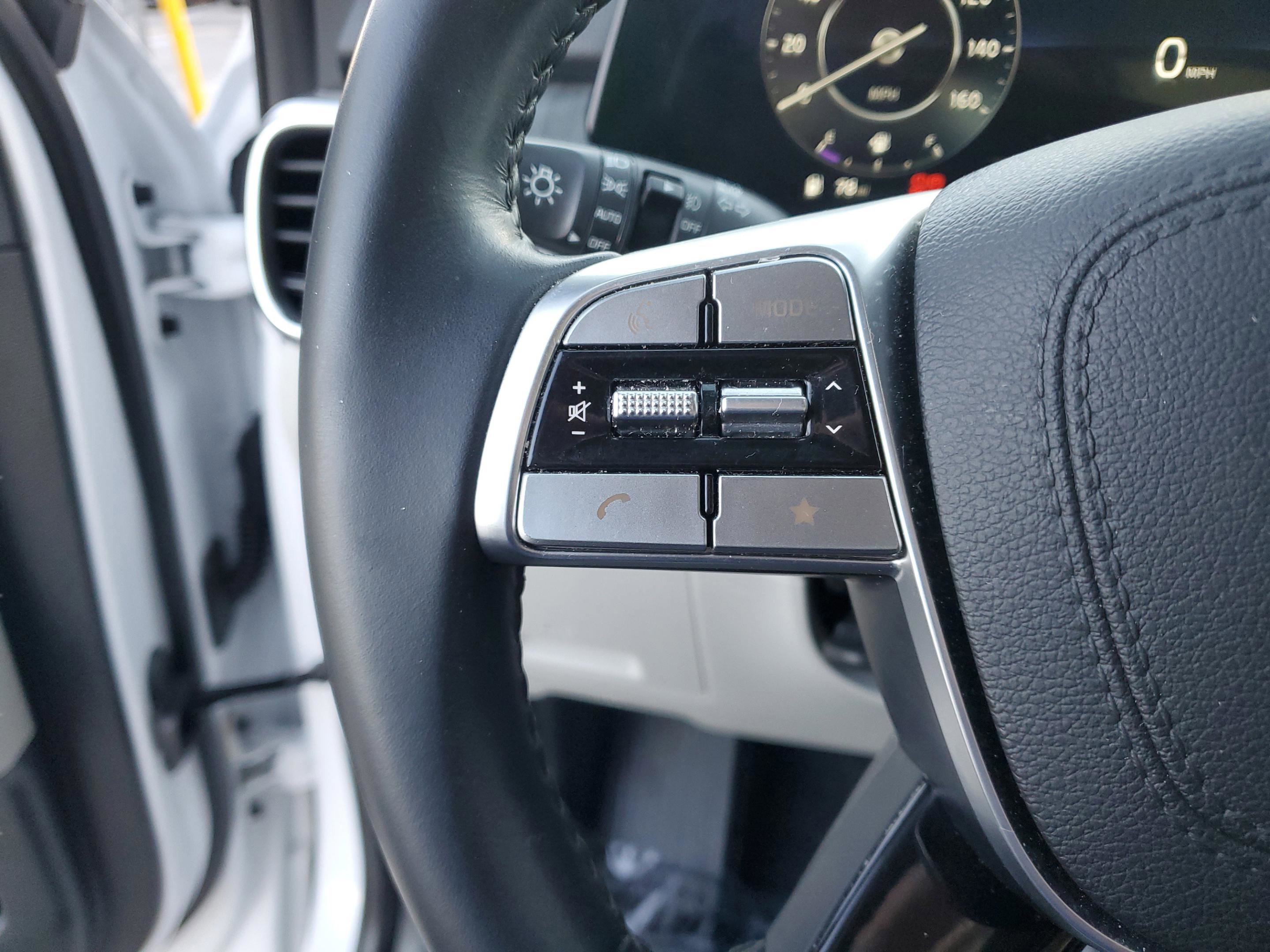 Certified 2024 Kia Telluride SX image 24