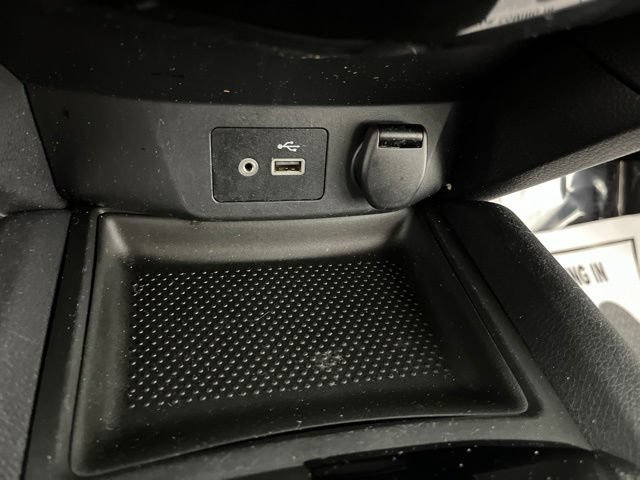 Used 2020 Nissan Rogue S FWD image 27