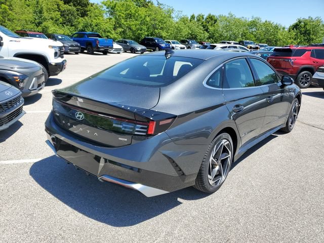 New 2026 Hyundai Sonata SEL AWD/4WD image 4