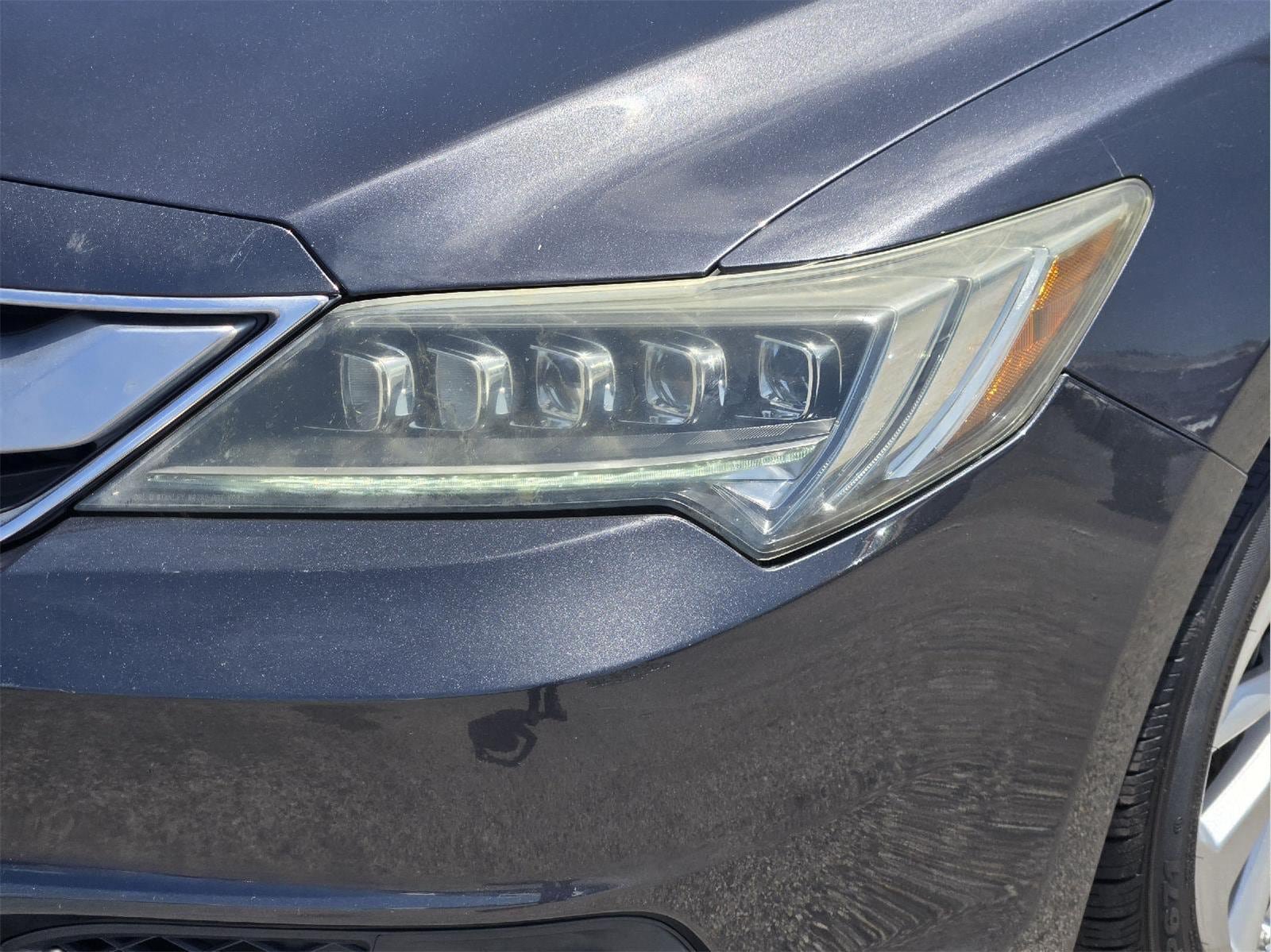 Used 2016 Acura ILX FWD image 9