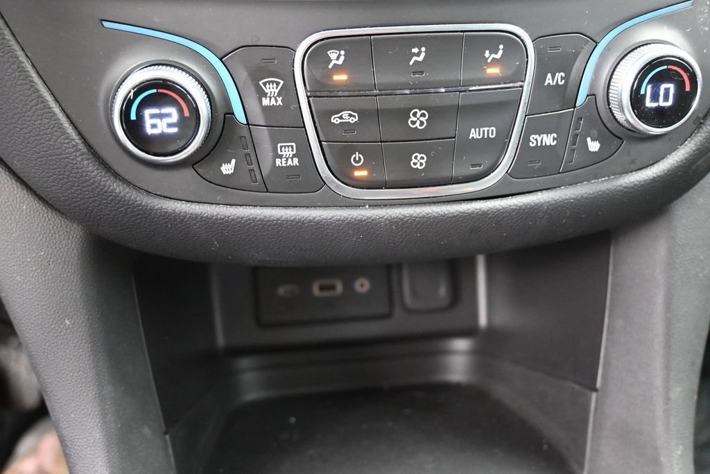 Used 2024 Chevrolet Equinox LT AWD/4WD image 33