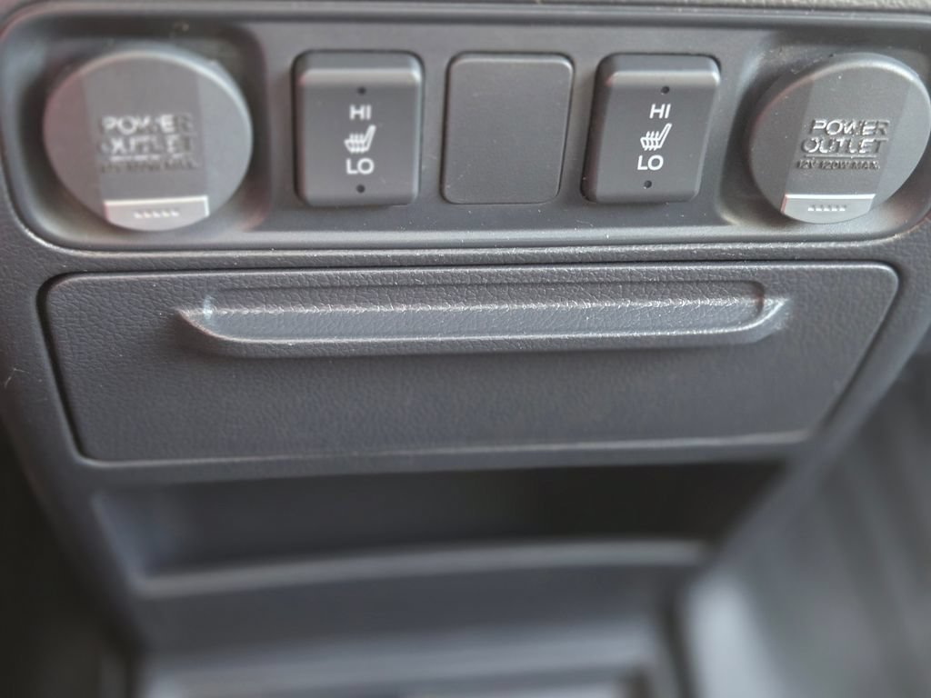 Used 2014 Honda Ridgeline SE image 38