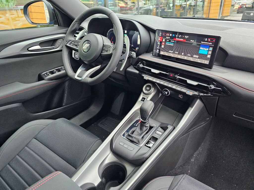 New 2024 Dodge Hornet R/T w/ R/T Blacktop Package image 12