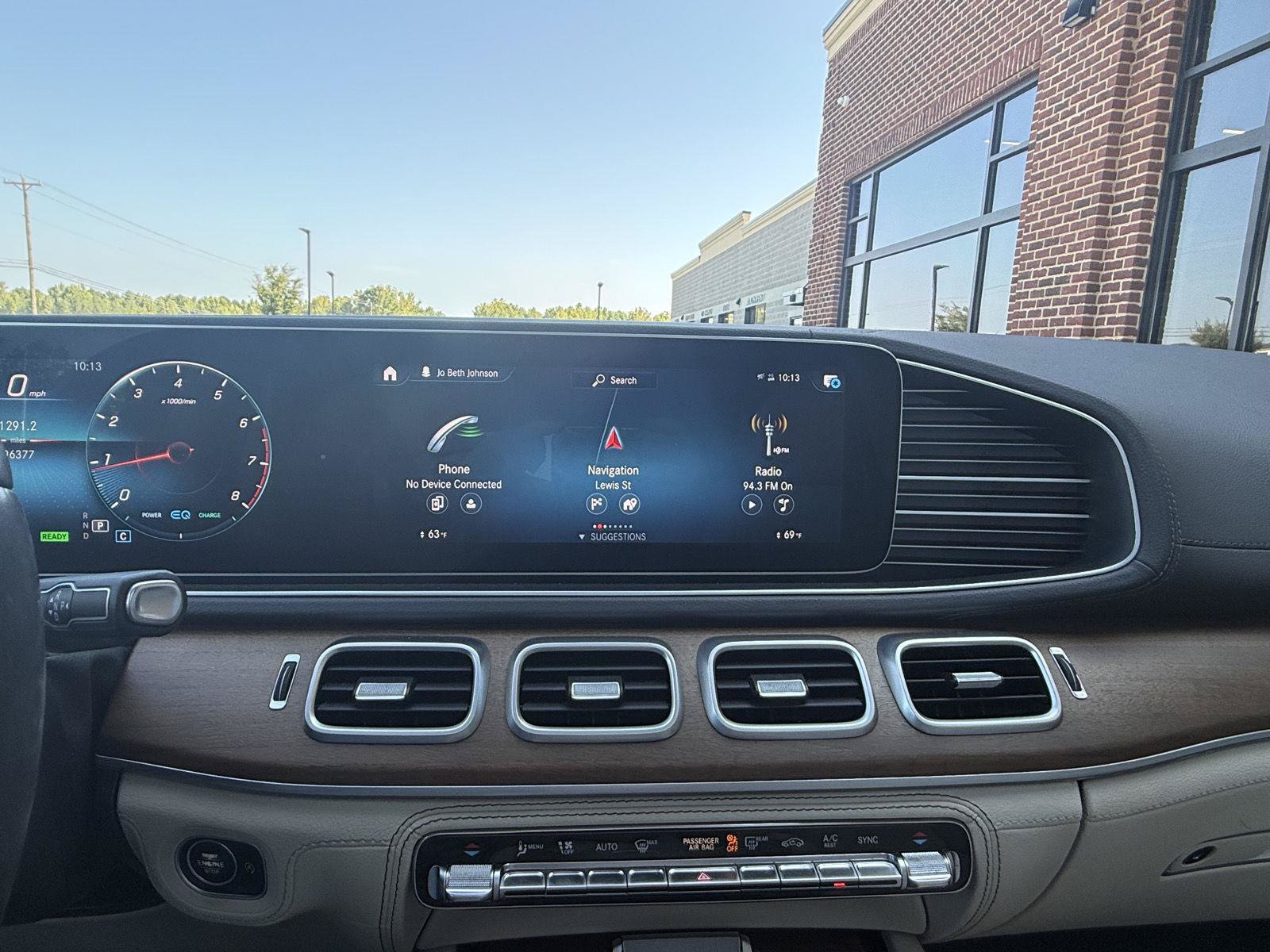 Used 2020 Mercedes-Benz GLE 450 4MATIC image 4