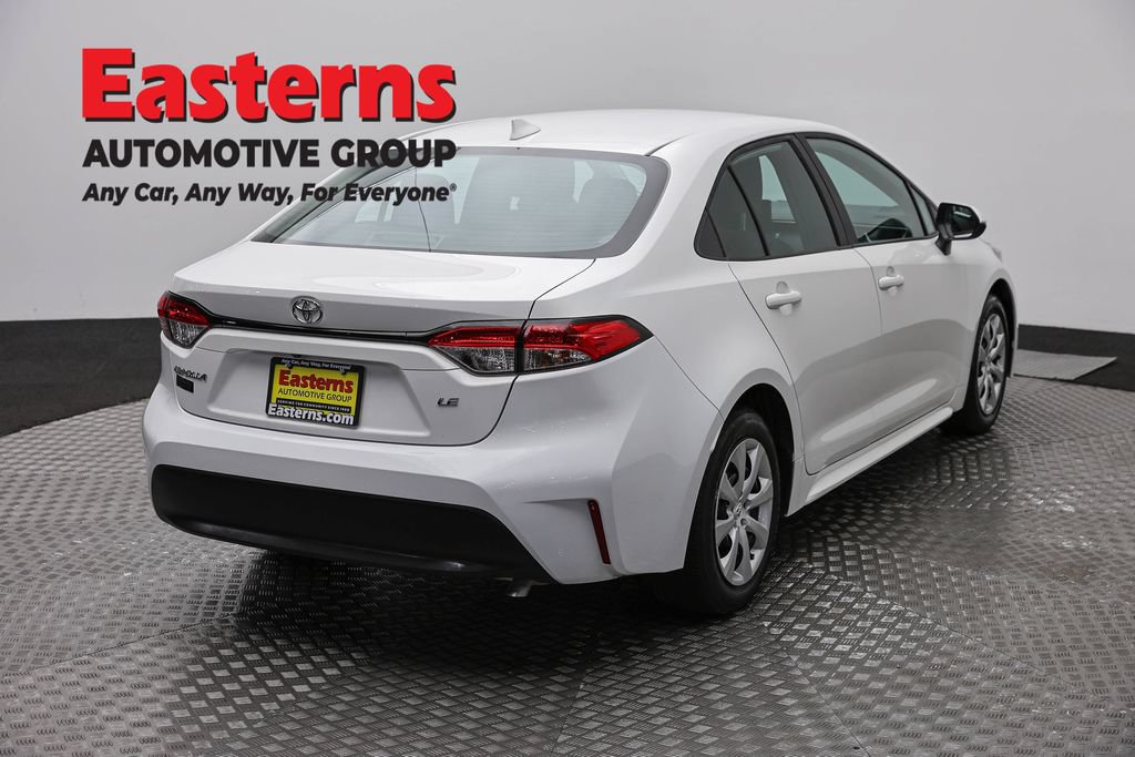 Used 2026 Toyota Corolla LE FWD image 7