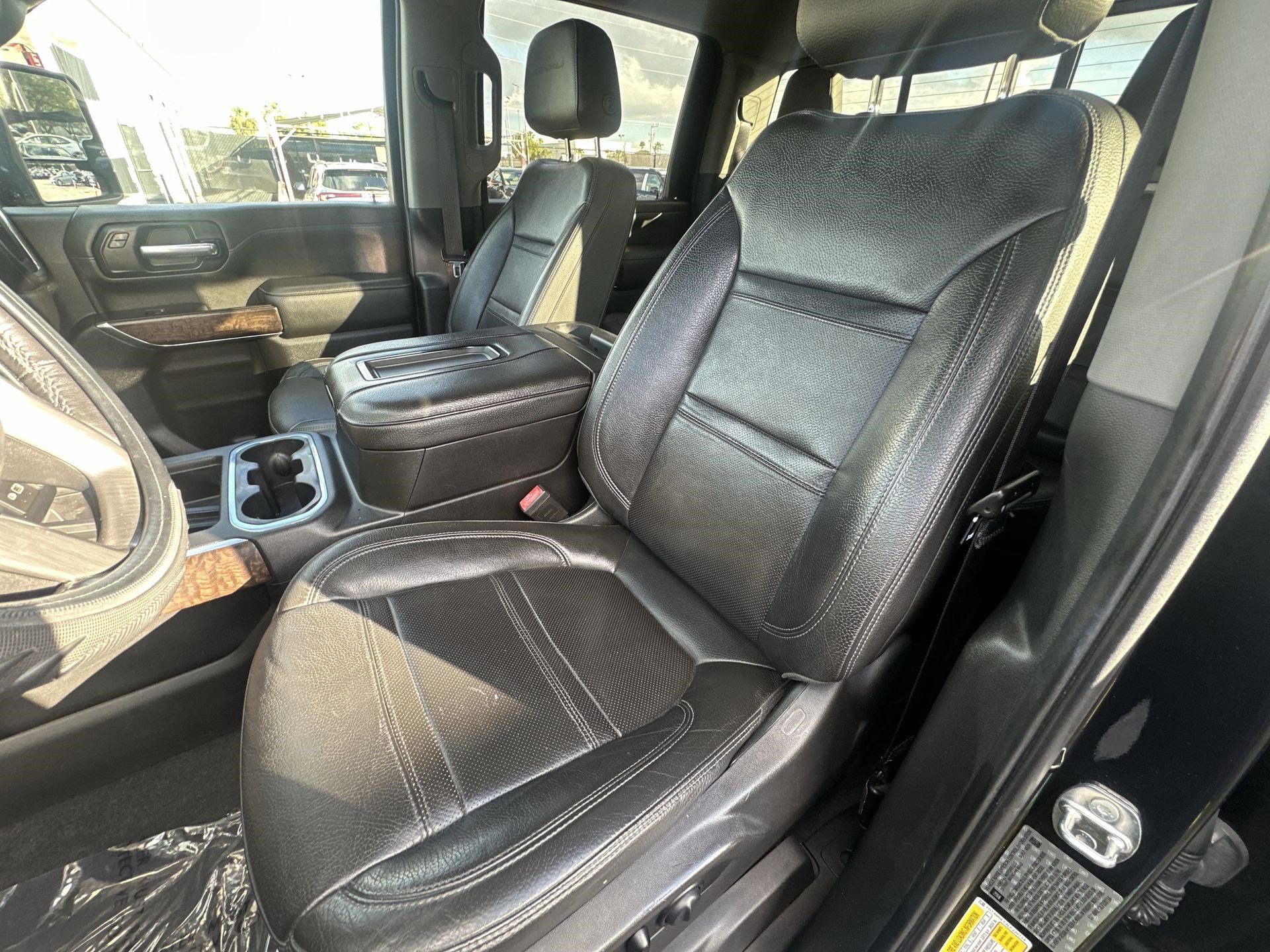 Used 2020 GMC Sierra 2500 Denali w/ Denali Ultimate Package image 13