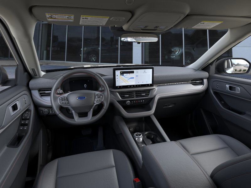 New 2026 Ford Explorer Active image 9